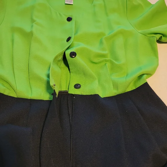 Vintage J.S.J. Petites Jumpsuit Size 10P Vibrant Green and Navy 80s Neon - Picture 5 of 10